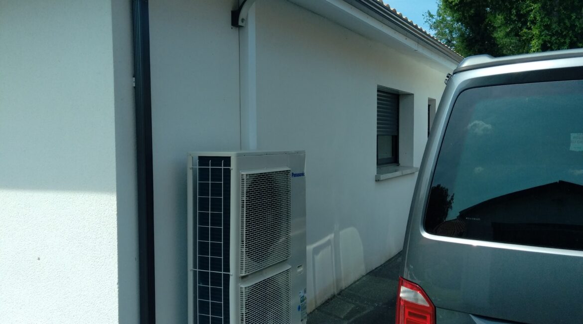 UNITE EXTERIEURE DOUBLE VENTILO